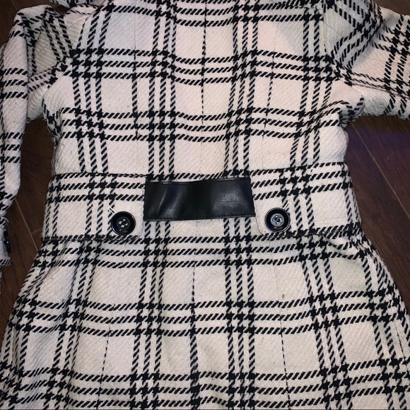 Roots Pea Coat - Picture 9 of 10